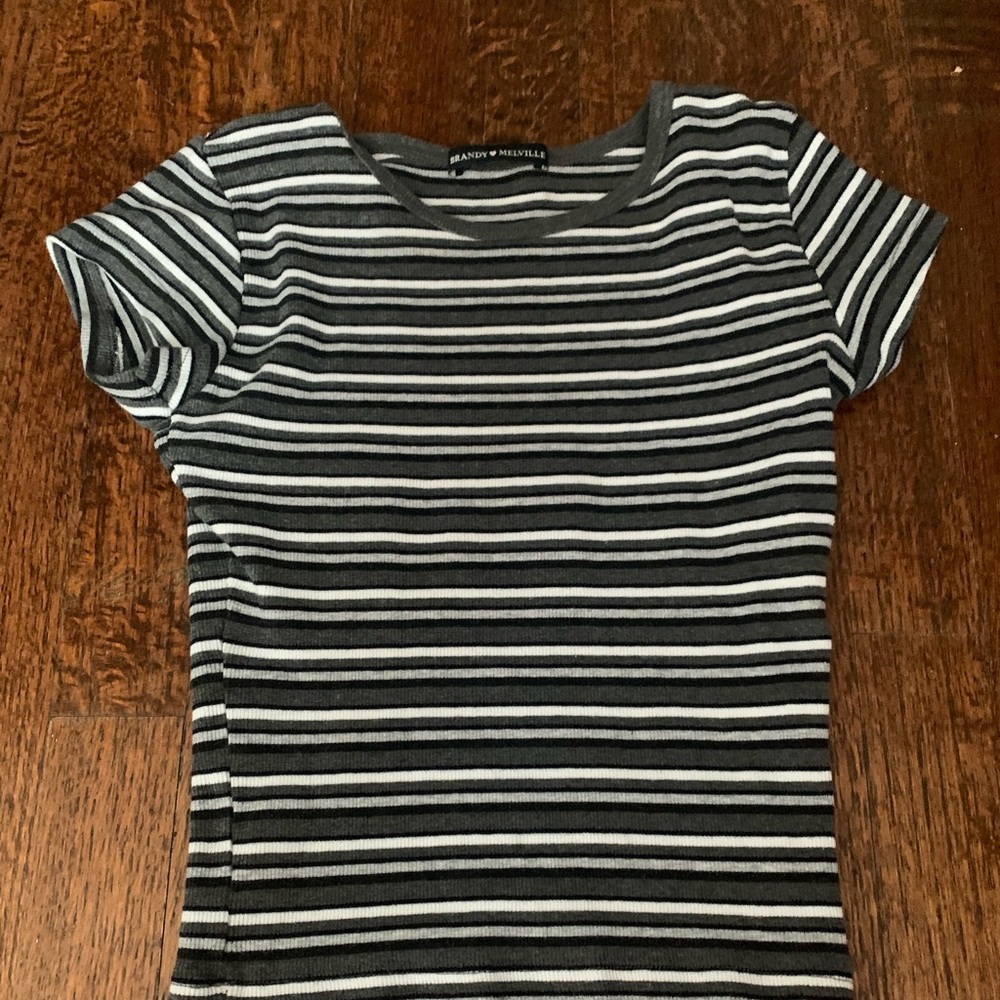 brandy melville tight shirt